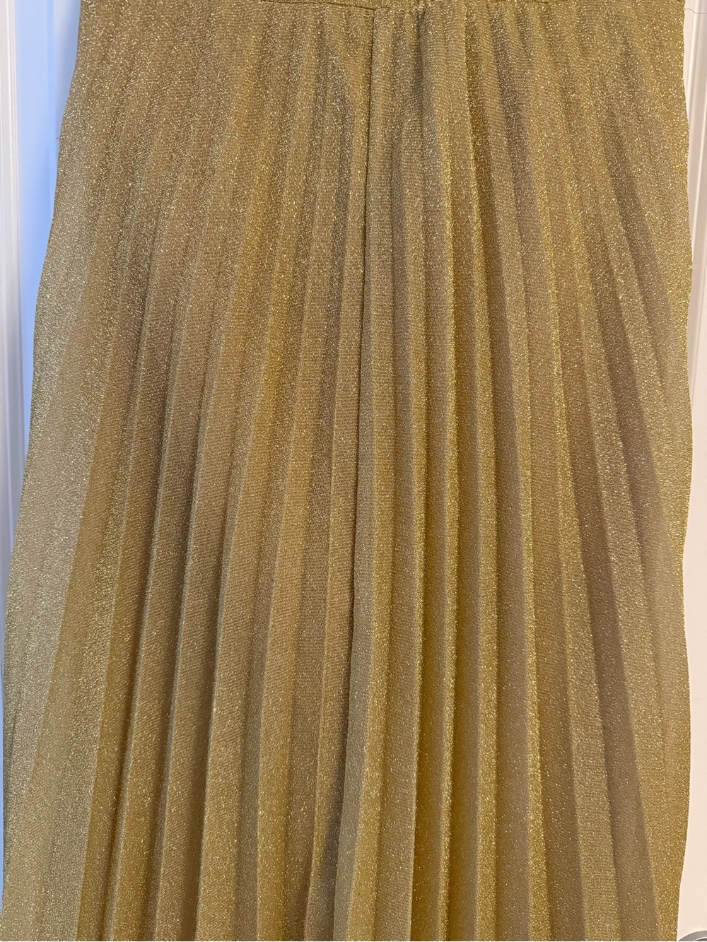 HALSTON Juliet Metallic Plissé Strapless Gown Gold Size 4 | NWOT - Picture 5 of 9